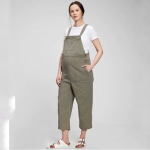 Gap Maternity Cropped Overalls